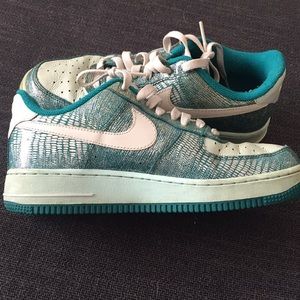 Vintage Nike Air Force 1